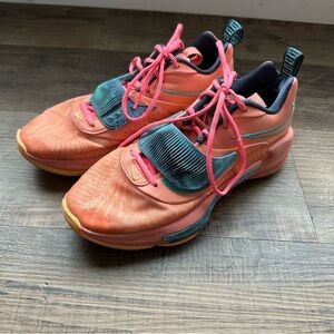 Nike zoom freak 3 crimson bliss